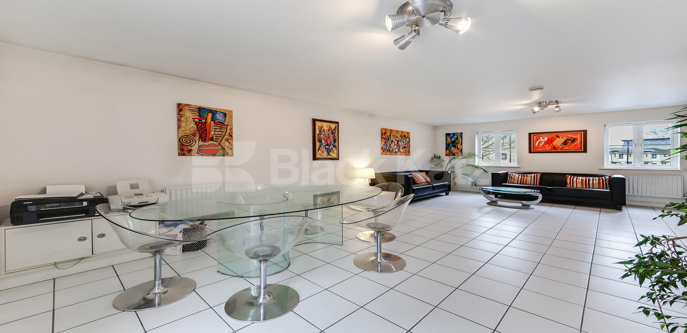 			NEW INSTRUCTION , 3 Bedroom, 1 bath, 1 reception House			 Kelly Avenue, Peckham Rye